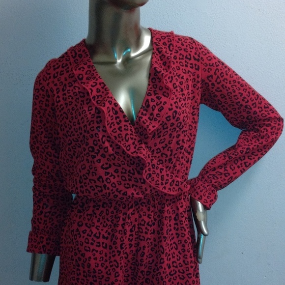 Dividcd leopard print red Cross vest short set jumpsuit size small - Picture 3 of 15